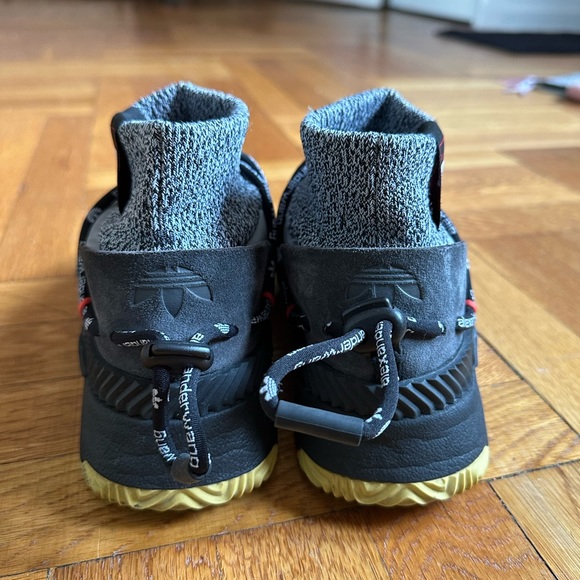 Alexander Wang x Adidas Puff Trainer - Picture 6 of 6